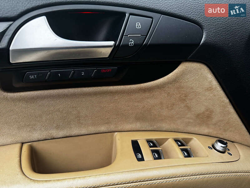 Позашляховик / Кросовер Audi Q7 2013 в Києві фото 24 Позашляховик / Кросовер Audi Q7 2013 в Києві
