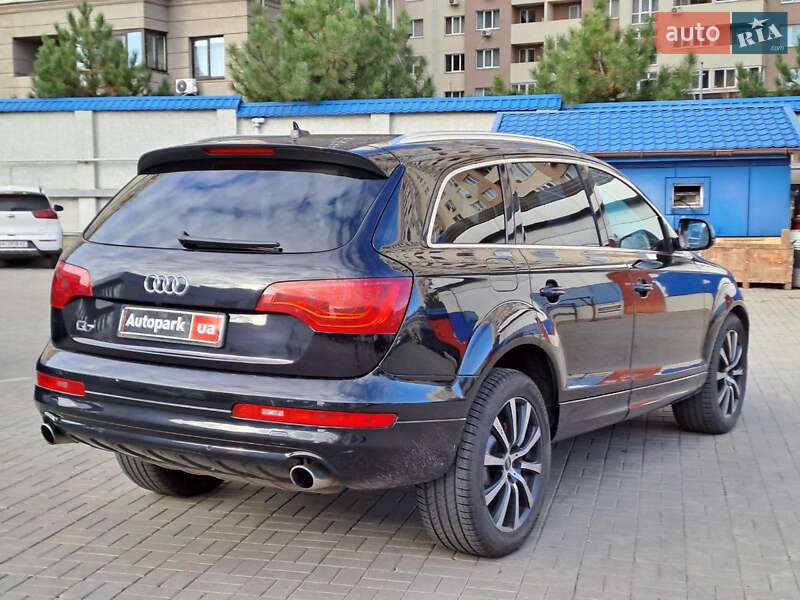 Позашляховик / Кросовер Audi Q7 2010 в Одесі
