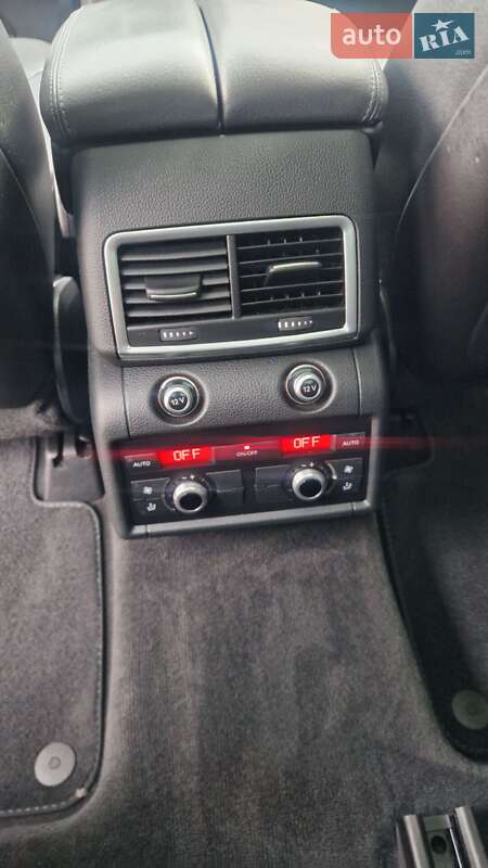 Позашляховик / Кросовер Audi Q7 2012 в Миколаєві