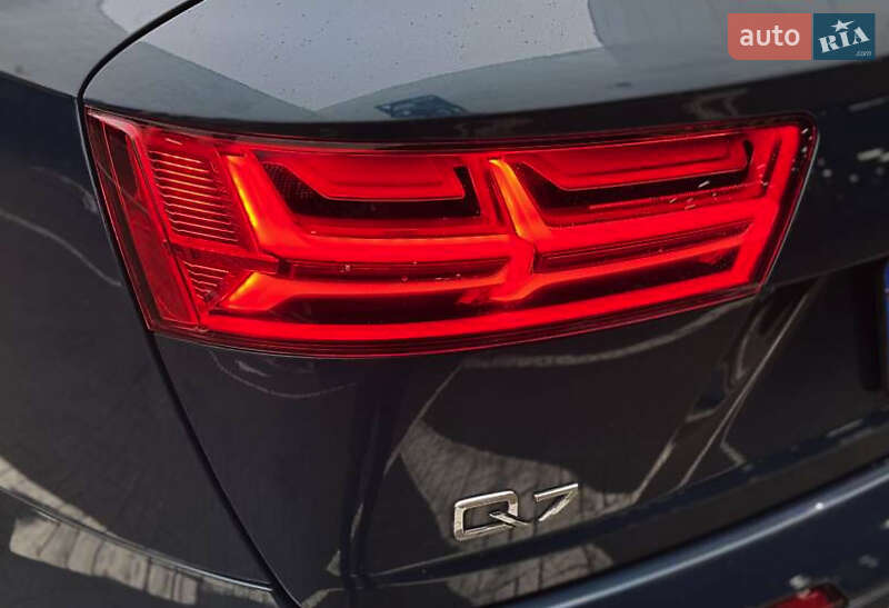 Позашляховик / Кросовер Audi Q7 2017 в Львові фото 11 Позашляховик / Кросовер Audi Q7 2017 в Львові