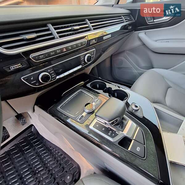 Внедорожник / Кроссовер Audi Q7 2018 в Ивано-Франковске фото 19 Внедорожник / Кроссовер Audi Q7 2018 в Ивано-Франковске