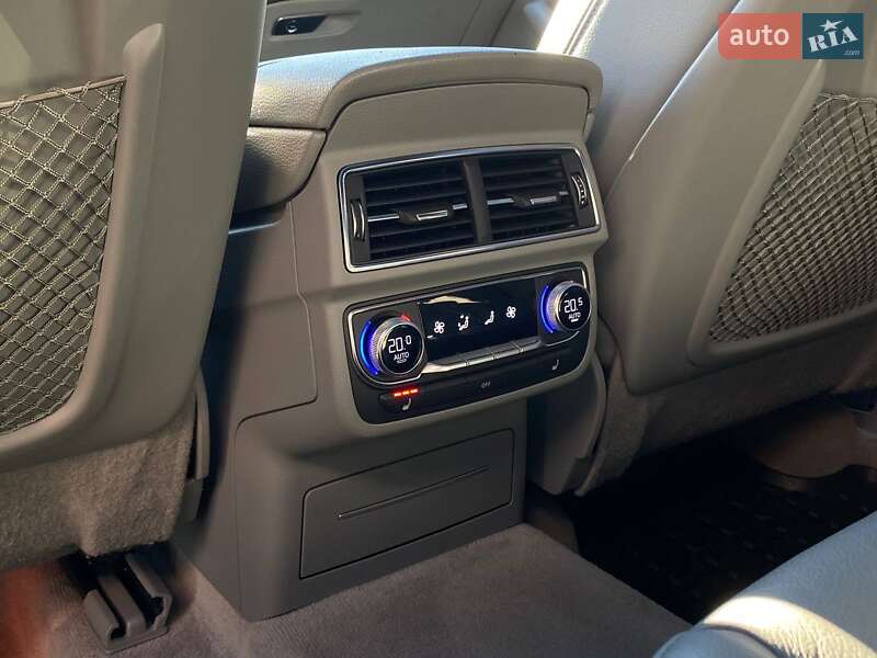 Позашляховик / Кросовер Audi Q7 2016 в Львові фото 25 Позашляховик / Кросовер Audi Q7 2016 в Львові