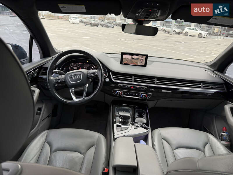 Позашляховик / Кросовер Audi Q7 2017 в Києві фото 16 Позашляховик / Кросовер Audi Q7 2017 в Києві