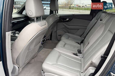 Внедорожник / Кроссовер Audi Q7 2017 в Киеве