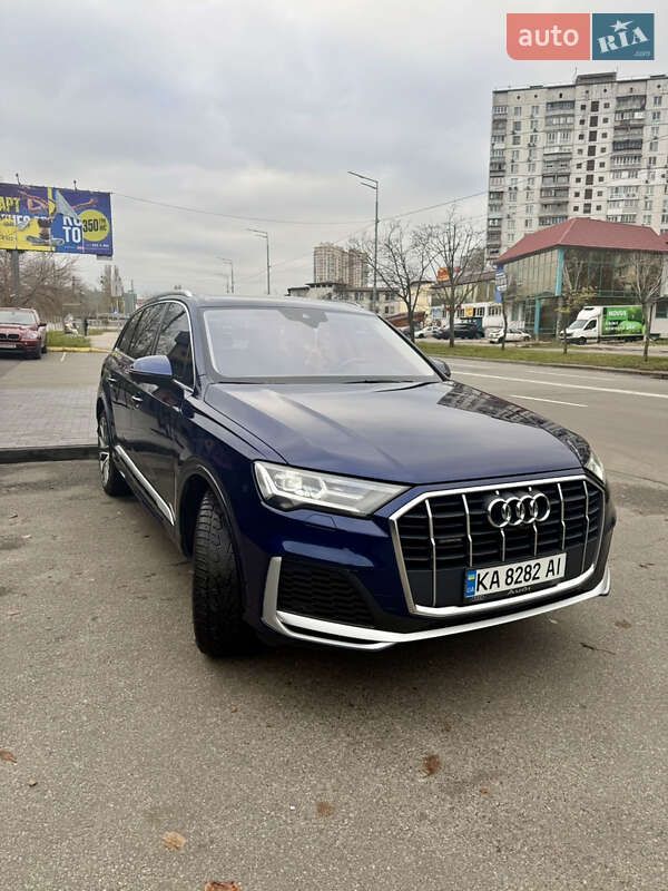 Внедорожник / Кроссовер Audi Q7 2020 в Киеве фото 3 Внедорожник / Кроссовер Audi Q7 2020 в Киеве