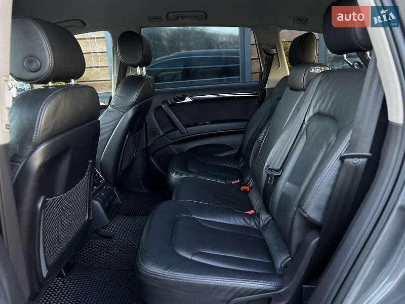 Внедорожник / Кроссовер Audi Q7 2014 в Шептицькому