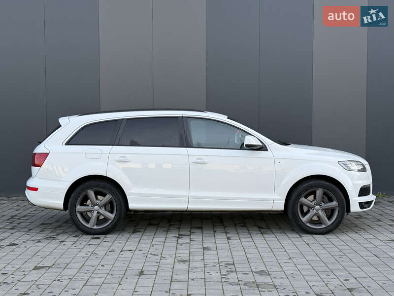 Позашляховик / Кросовер Audi Q7 2013 в Хмельницькому