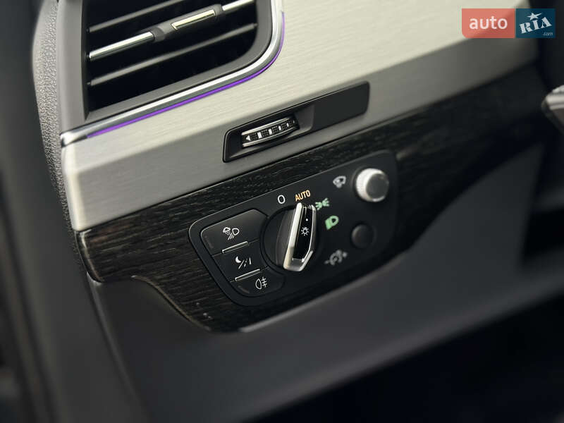 Внедорожник / Кроссовер Audi Q7 2017 в Дрогобыче