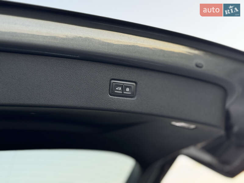 Внедорожник / Кроссовер Audi Q7 2017 в Дрогобыче