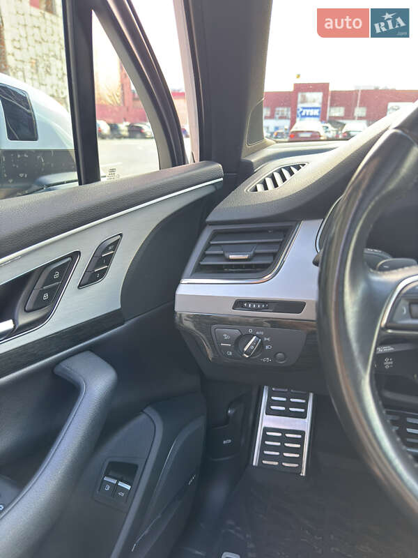 Внедорожник / Кроссовер Audi Q7 2018 в Тернополе фото 30 Внедорожник / Кроссовер Audi Q7 2018 в Тернополе