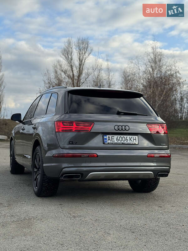 Внедорожник / Кроссовер Audi Q7 2018 в Днепре фото 8 Внедорожник / Кроссовер Audi Q7 2018 в Днепре