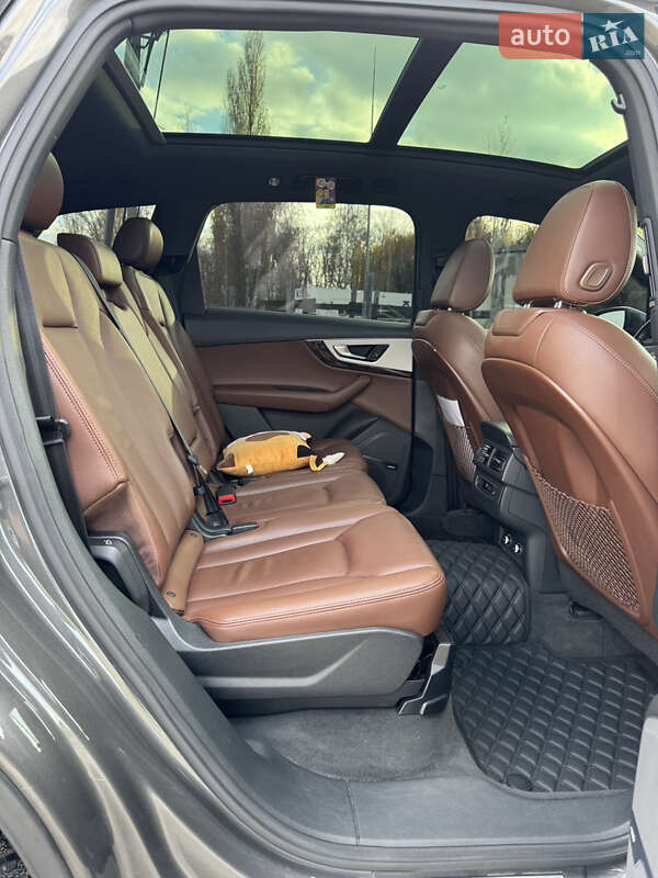 Внедорожник / Кроссовер Audi Q7 2018 в Днепре фото 23 Внедорожник / Кроссовер Audi Q7 2018 в Днепре
