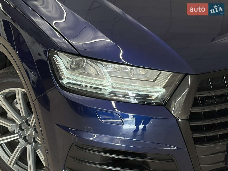 Внедорожник / Кроссовер Audi Q7 2019 в Николаеве
