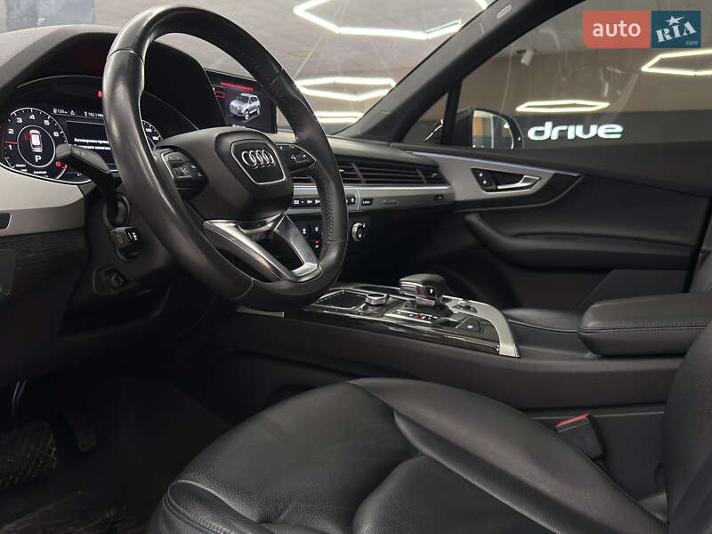 Внедорожник / Кроссовер Audi Q7 2019 в Николаеве