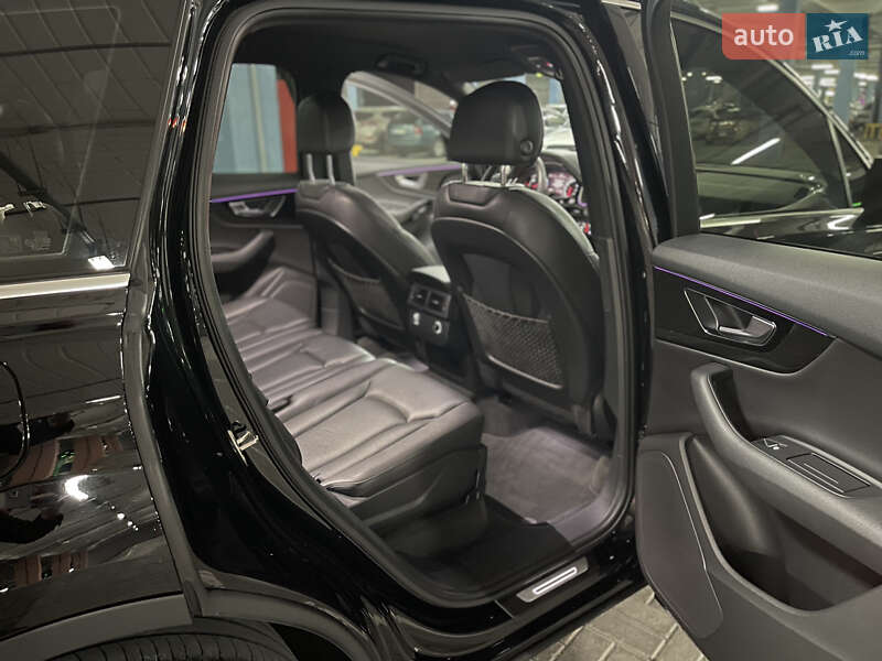 Внедорожник / Кроссовер Audi Q7 2016 в Киеве фото 32 Внедорожник / Кроссовер Audi Q7 2016 в Киеве