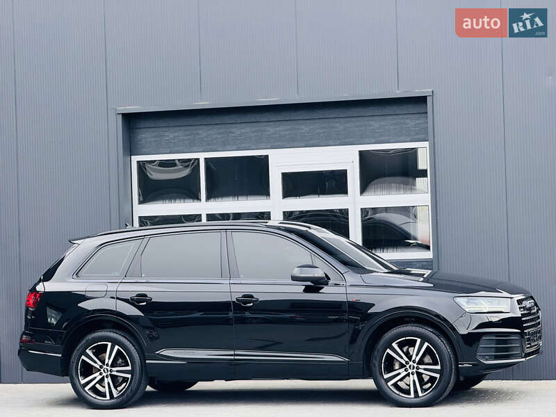 Внедорожник / Кроссовер Audi Q7 2016 в Мукачево фото 4 Внедорожник / Кроссовер Audi Q7 2016 в Мукачево
