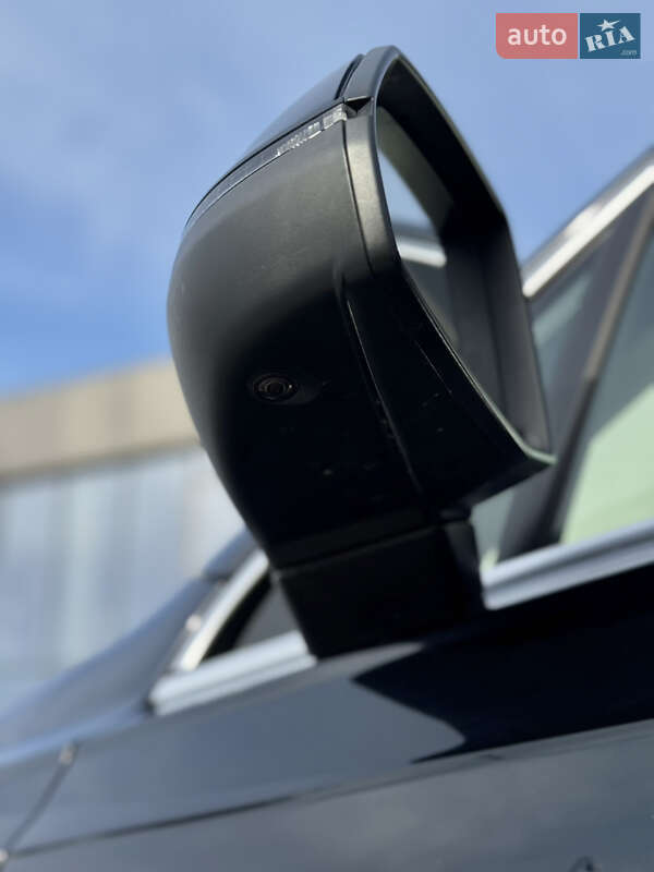 Позашляховик / Кросовер Audi Q7 2017 в Києві