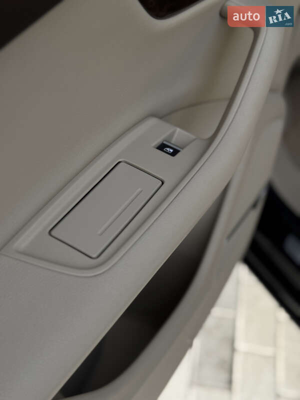 Позашляховик / Кросовер Audi Q7 2017 в Києві