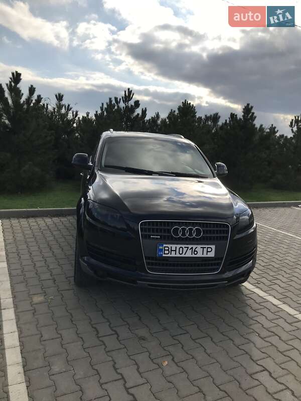 Внедорожник / Кроссовер Audi Q7 2009 в Одессе