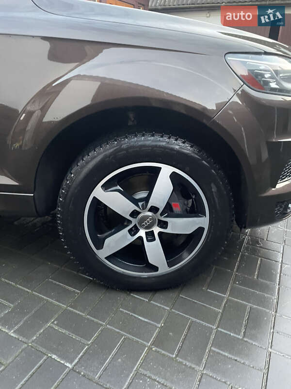 Позашляховик / Кросовер Audi Q7 2013 в Луцьку фото 6 Позашляховик / Кросовер Audi Q7 2013 в Луцьку