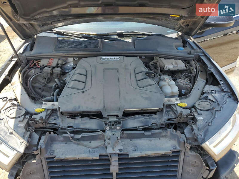 Позашляховик / Кросовер Audi Q7 2019 в Києві фото 10 Позашляховик / Кросовер Audi Q7 2019 в Києві