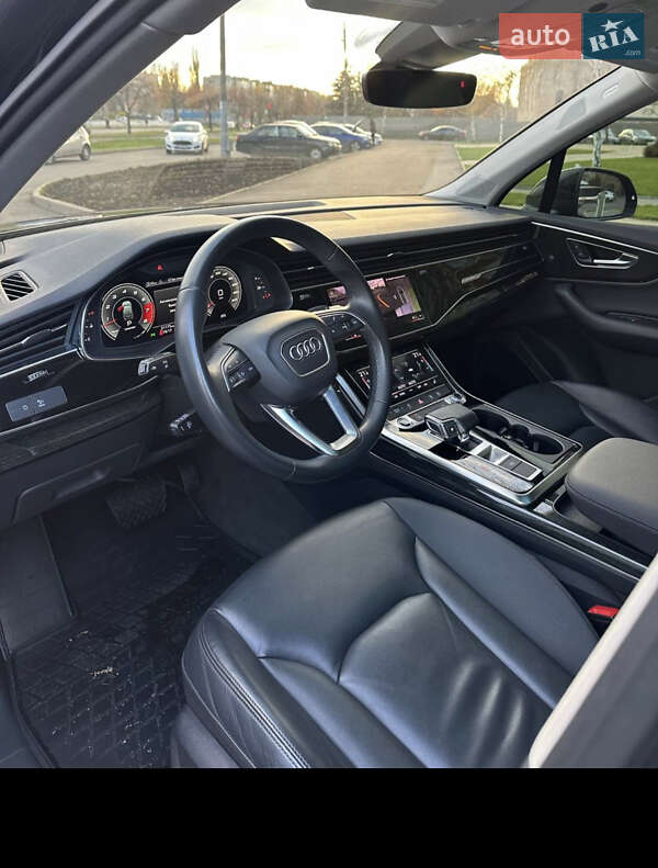 Позашляховик / Кросовер Audi Q7 2020 в Кривому Розі фото 11 Позашляховик / Кросовер Audi Q7 2020 в Кривому Розі
