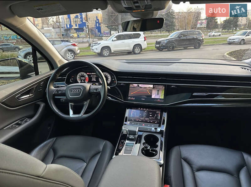 Позашляховик / Кросовер Audi Q7 2020 в Кривому Розі фото 14 Позашляховик / Кросовер Audi Q7 2020 в Кривому Розі