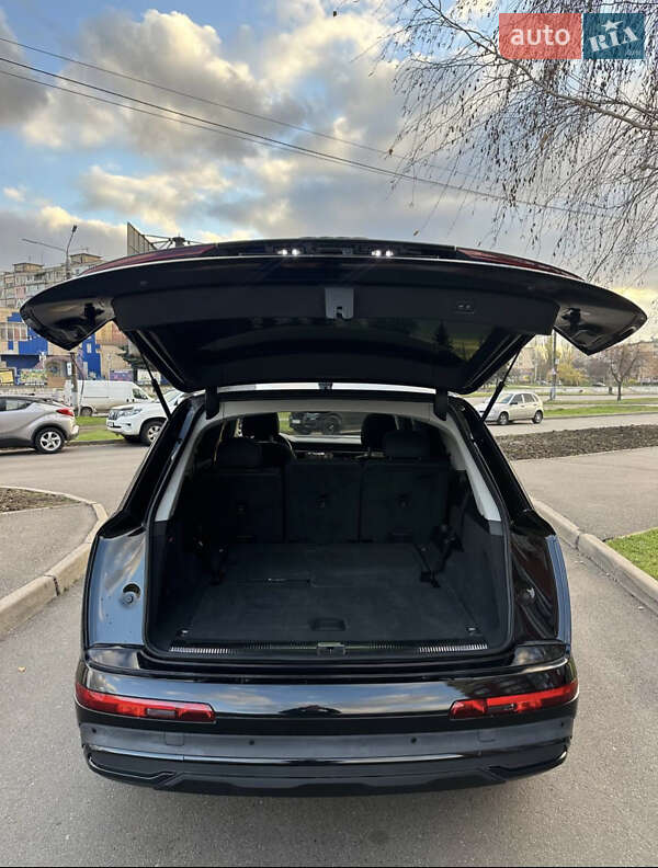 Позашляховик / Кросовер Audi Q7 2020 в Кривому Розі фото 20 Позашляховик / Кросовер Audi Q7 2020 в Кривому Розі