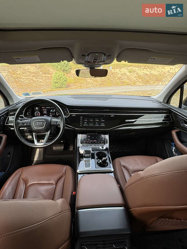 Внедорожник / Кроссовер Audi Q7 2020 в Львове фото 10 Внедорожник / Кроссовер Audi Q7 2020 в Львове