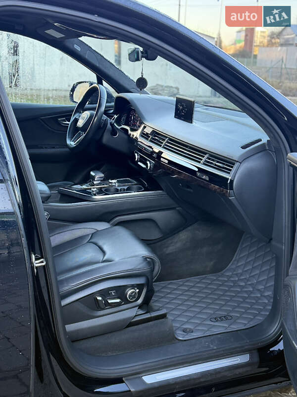 Позашляховик / Кросовер Audi Q7 2017 в Івано-Франківську фото 37 Позашляховик / Кросовер Audi Q7 2017 в Івано-Франківську