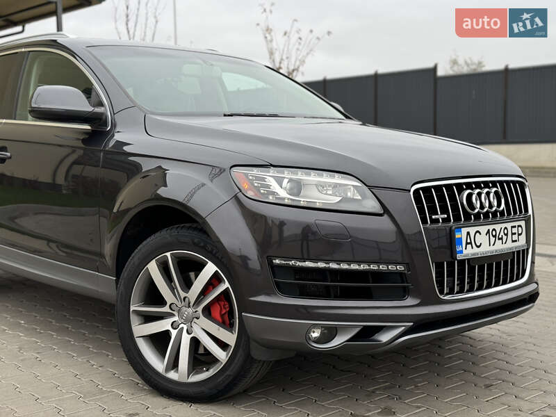 Внедорожник / Кроссовер Audi Q7 2011 в Луцке