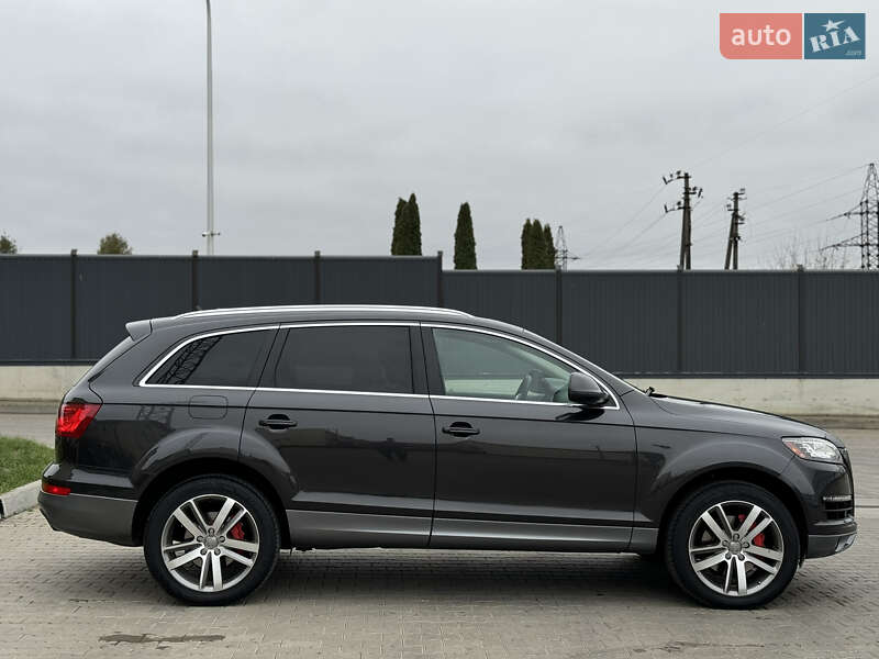Внедорожник / Кроссовер Audi Q7 2011 в Луцке