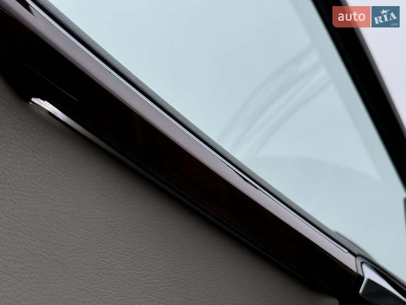 Внедорожник / Кроссовер Audi Q7 2011 в Луцке