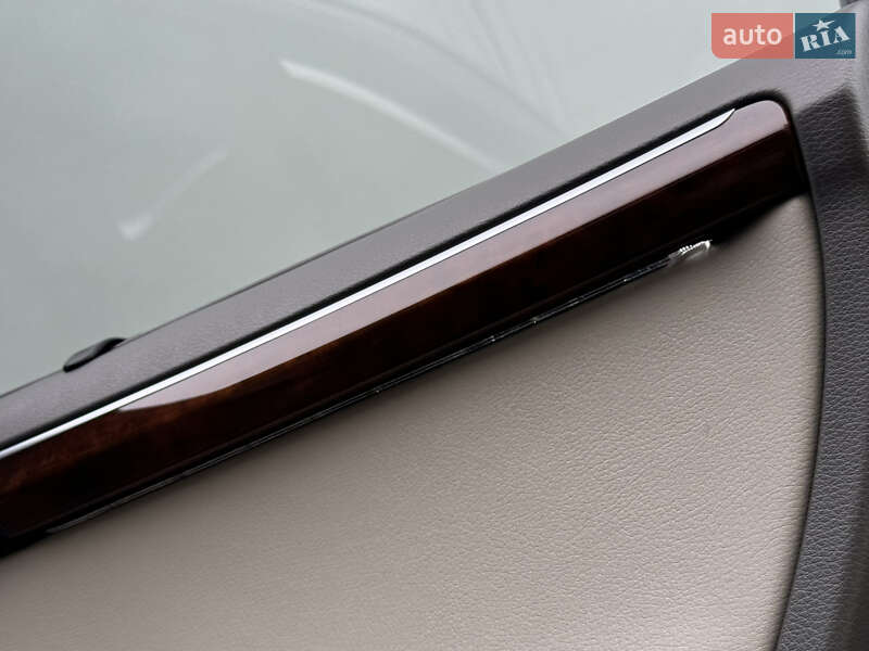 Внедорожник / Кроссовер Audi Q7 2011 в Луцке