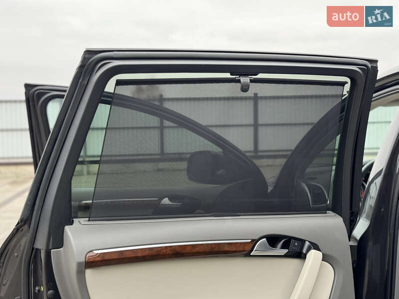 Внедорожник / Кроссовер Audi Q7 2011 в Луцке