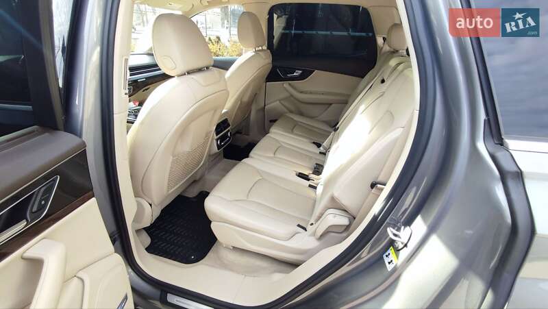 Позашляховик / Кросовер Audi Q7 2016 в Івано-Франківську фото 9 Позашляховик / Кросовер Audi Q7 2016 в Івано-Франківську