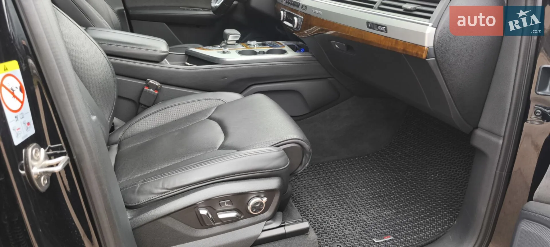 2017 Audi Q7 - мініатюра 32