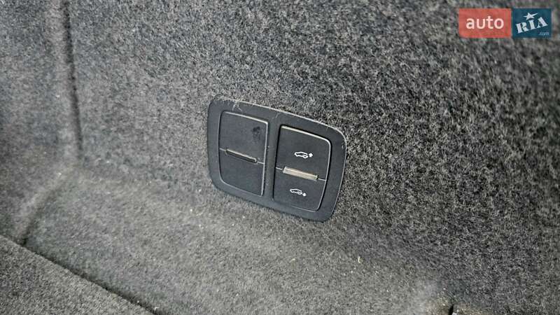 Позашляховик / Кросовер Audi Q7 2012 в Вінниці