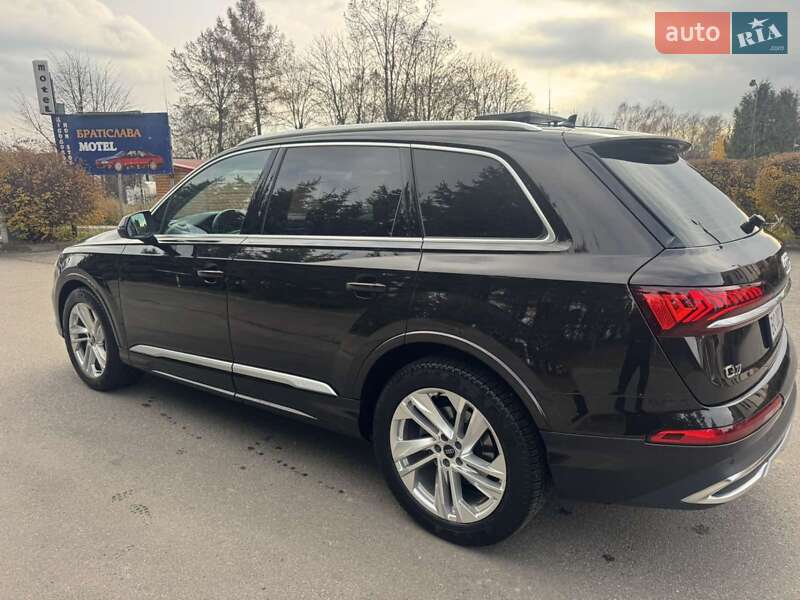 Позашляховик / Кросовер Audi Q7 2023 в Тернополі фото 4 Позашляховик / Кросовер Audi Q7 2023 в Тернополі