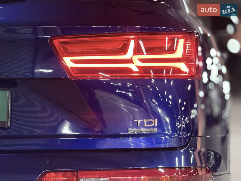 Внедорожник / Кроссовер Audi Q7 2018 в Киеве