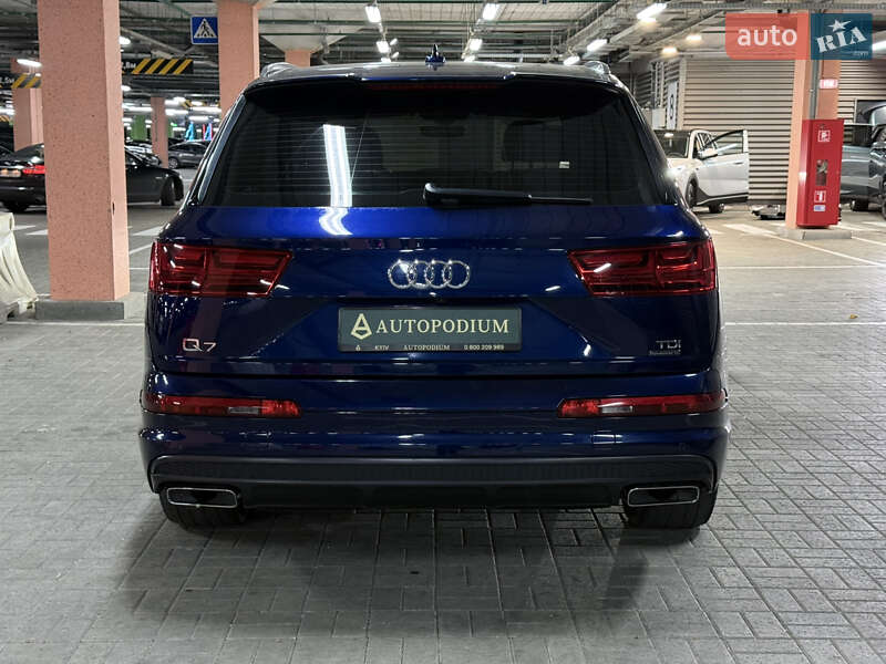 Внедорожник / Кроссовер Audi Q7 2018 в Киеве
