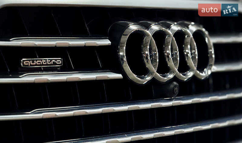 Внедорожник / Кроссовер Audi Q7 2018 в Киеве