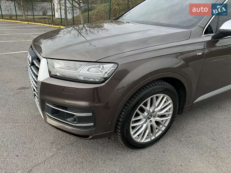 Audi Q7 2017