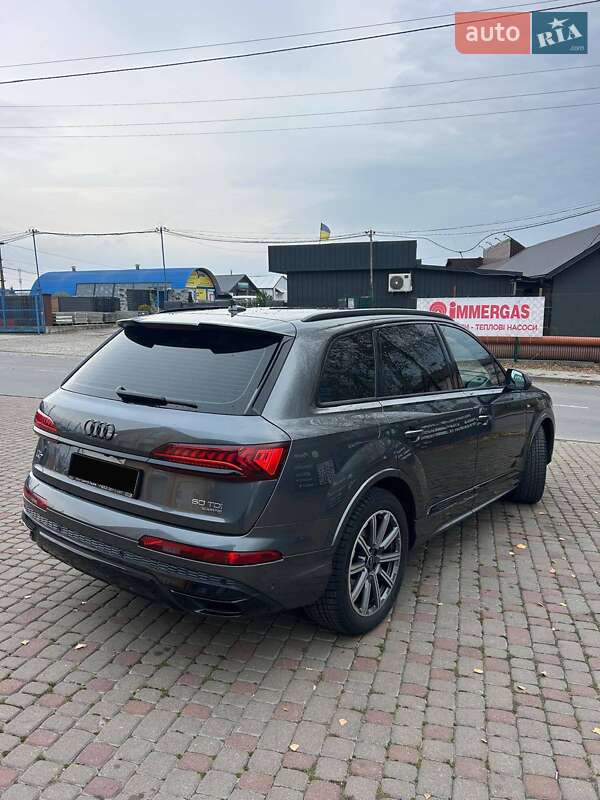Внедорожник / Кроссовер Audi Q7 2022 в Львове