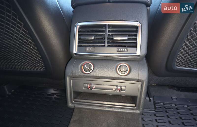 Внедорожник / Кроссовер Audi Q7 2015 в Коломые