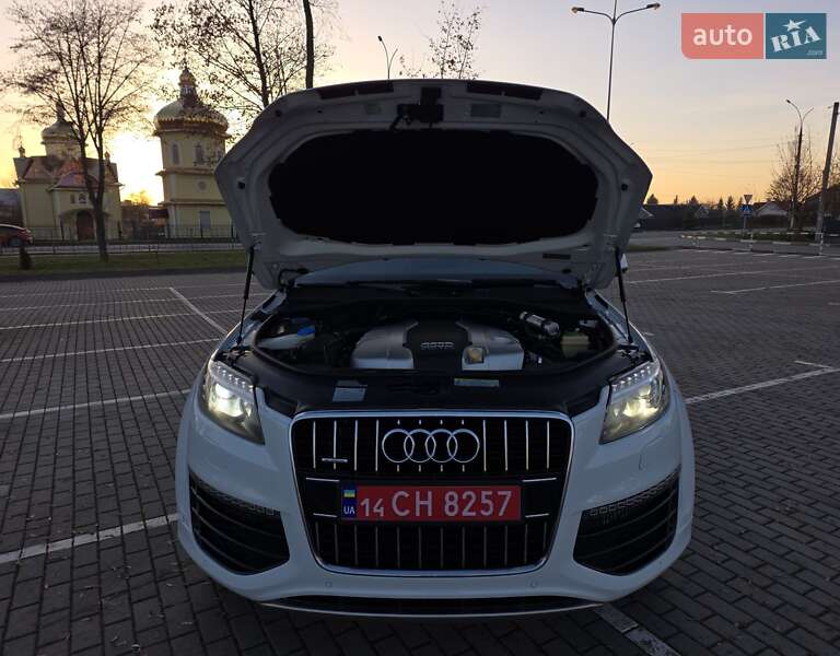 Внедорожник / Кроссовер Audi Q7 2015 в Коломые