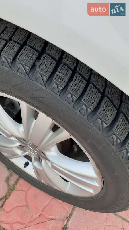 Внедорожник / Кроссовер Audi Q7 2010 в Умани