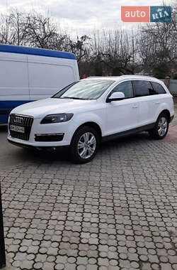 Внедорожник / Кроссовер Audi Q7 2010 в Умани