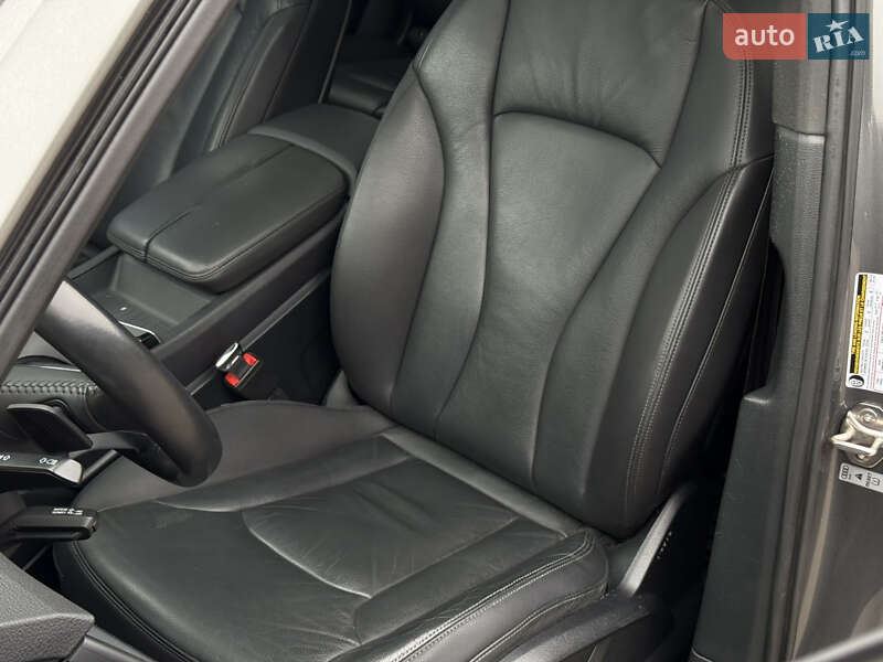 Позашляховик / Кросовер Audi Q7 2017 в Запоріжжі