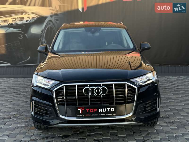 Позашляховик / Кросовер Audi Q7 2020 в Львові